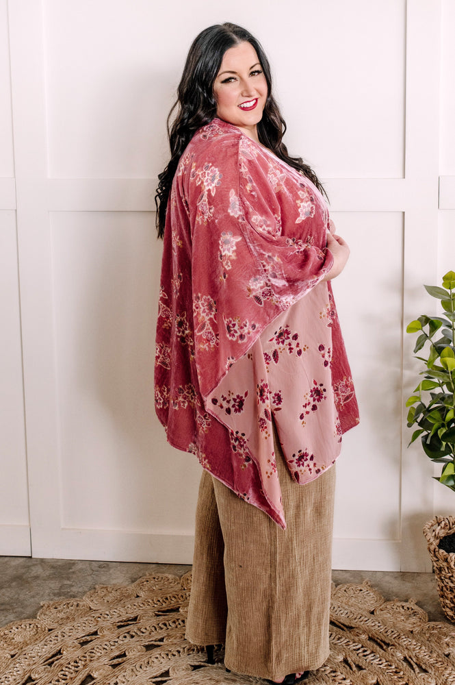Ultra Soft Floral Kimono In Dusty Pink Velvet