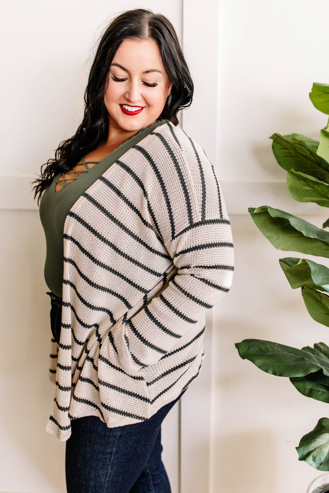 Knit Cardigan With Pockets In Beige & Charcoal Stripe